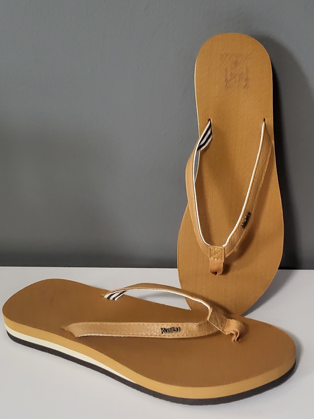 NWT Women’s KUAILU Yoga Mat Sandals (Size 9.5)